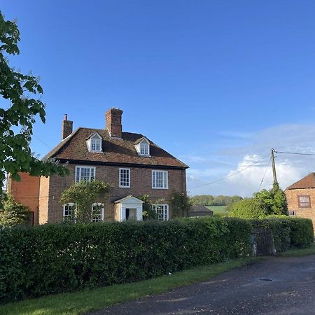 Little Park Farm Queen Anne Farmhouse & Apartments Stratfield Mortimer エクステリア 写真