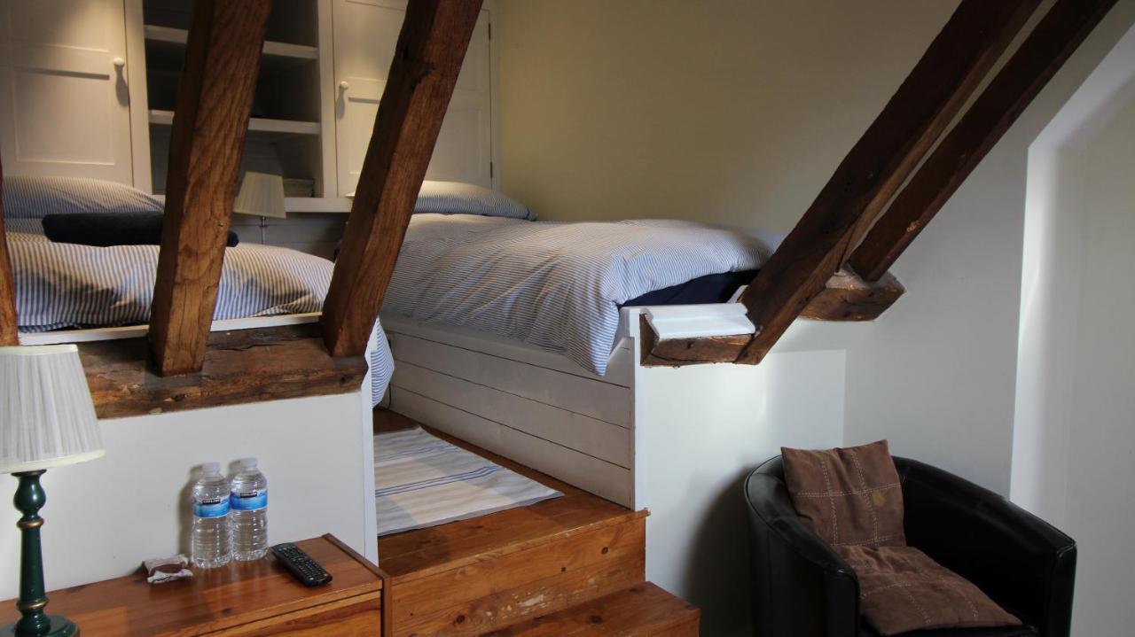 Little Park Farm Queen Anne Farmhouse & Apartments Stratfield Mortimer エクステリア 写真