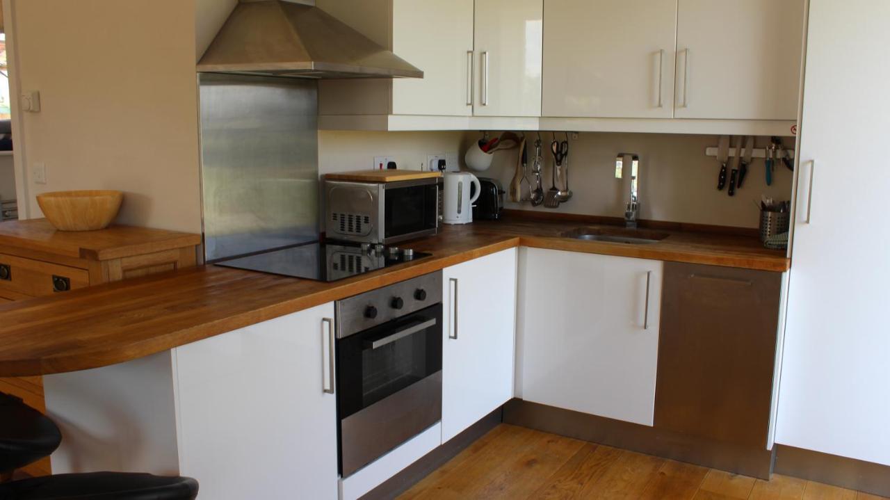 Little Park Farm Queen Anne Farmhouse & Apartments Stratfield Mortimer エクステリア 写真