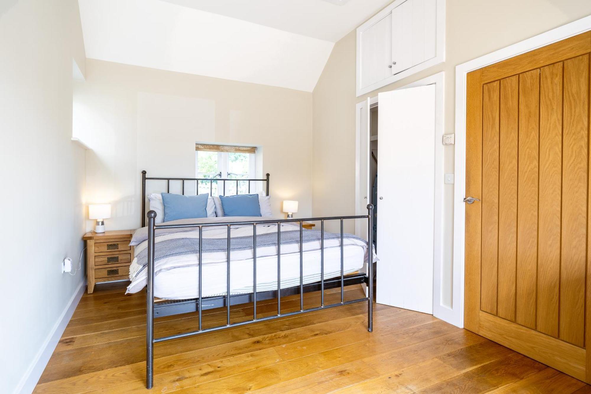 Little Park Farm Queen Anne Farmhouse & Apartments Stratfield Mortimer エクステリア 写真