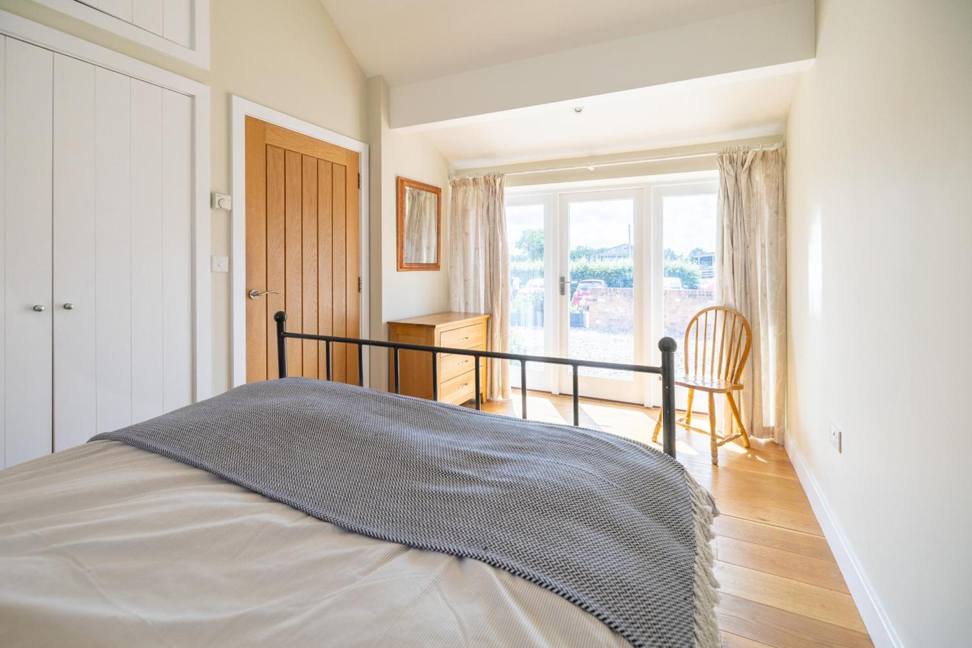 Little Park Farm Queen Anne Farmhouse & Apartments Stratfield Mortimer エクステリア 写真