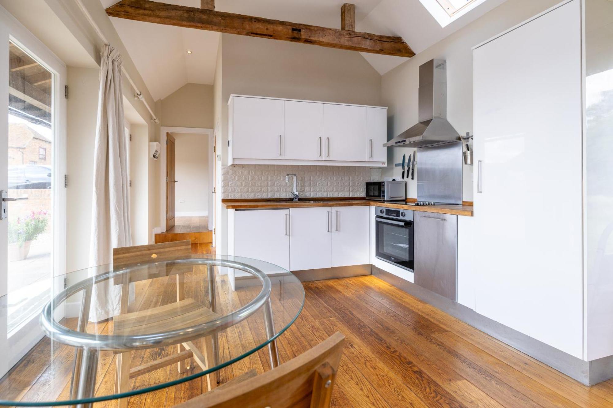 Little Park Farm Queen Anne Farmhouse & Apartments Stratfield Mortimer エクステリア 写真