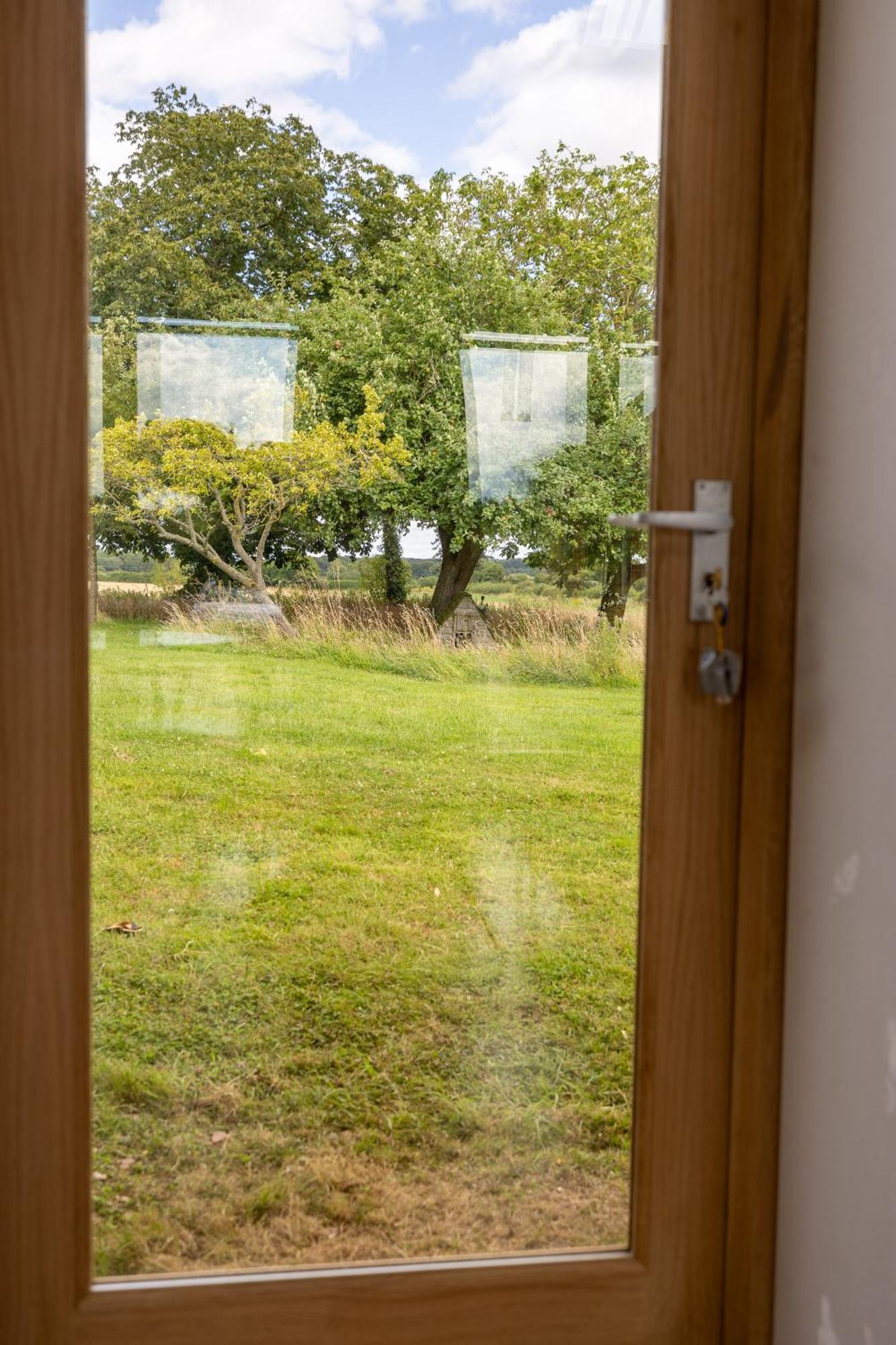 Little Park Farm Queen Anne Farmhouse & Apartments Stratfield Mortimer エクステリア 写真